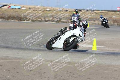 media/Nov-03-2024-TrackDaz (Sun) [[44580f4982]]/B Group/120pm (Grapevine)/